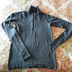 Lululemon 1/2 Zip Top